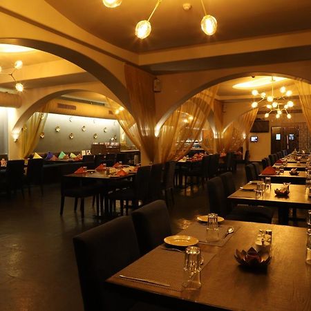 The Purple Leaf Hotels Хидерабад Екстериор снимка